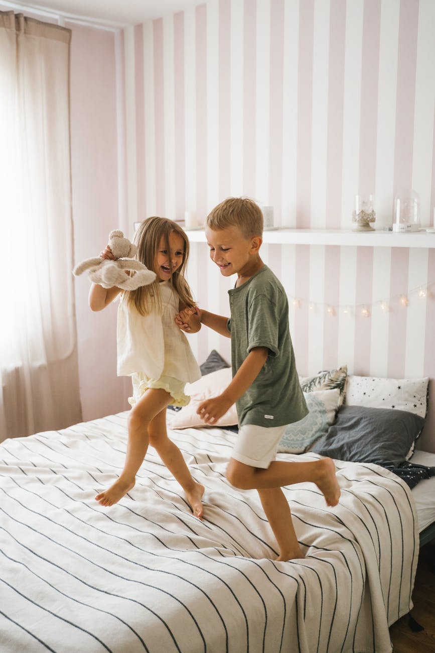 ان التوفر على مزيد من المساحة في ارجاء البيت، يجعله بيئة آمنة للاطفال