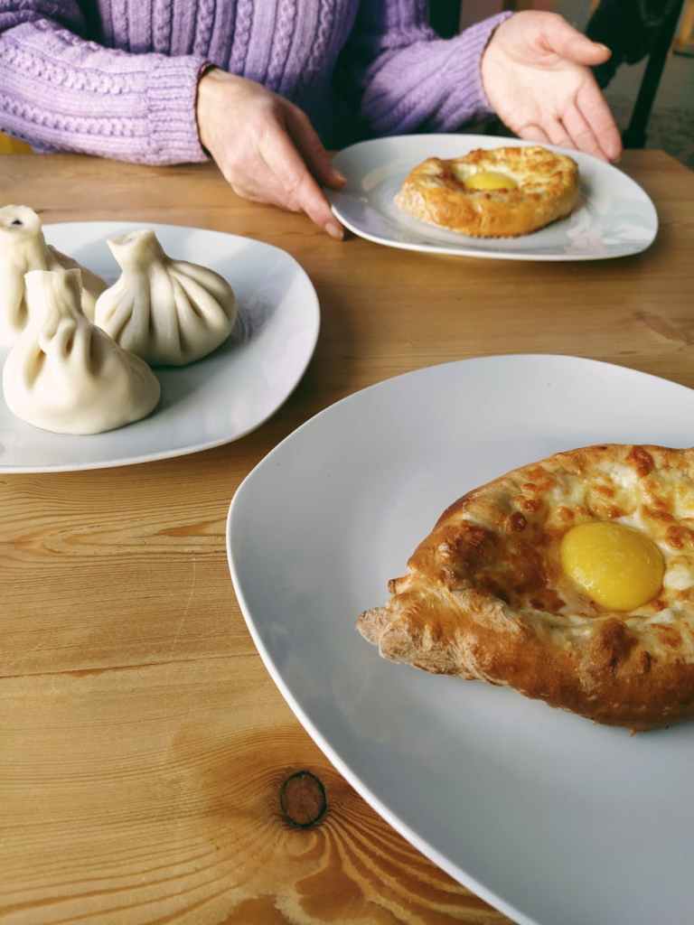 Khachapuri 